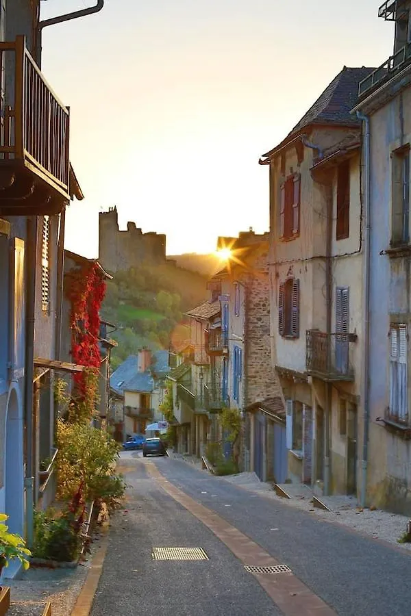 Hébergement de vacances Gite La Maisonnette La Petite Joulinie Bor-et-Bar France
