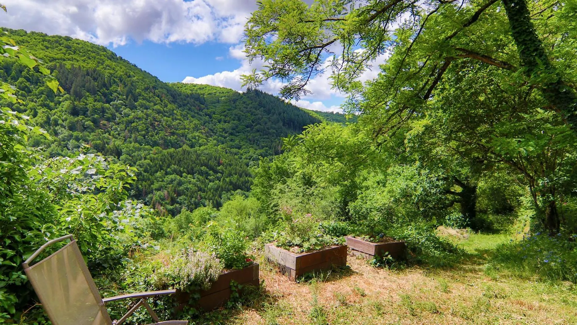 Hébergement de vacances Gite La Maisonnette La Petite Joulinie Bor-et-Bar
